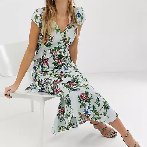 ASOS Warehouse midi dress with ruffles in floral print - Picture 1 of 10